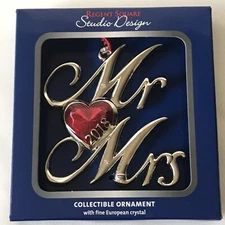 Regent Square Studio Design 2018 Mr & Mrs Heart Collectible Ornament W/Crystals 