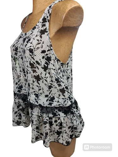 CAbi Women Size S 100% Polyester White Black Sheer Blouse Everything Tank 5907 - Picture 3 of 7