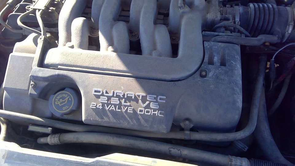 1999 2000 2001 2002 Mercury Cougar Engine Cover Top Plastic Shield Oem 2.5l - Image 3 of 4