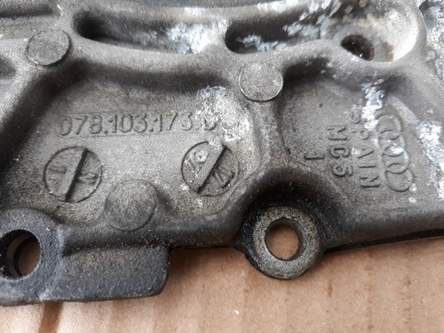 078103173 Audi A6 Seal Plate Cover Engine Type ABC Genuine 2.6 Petrol - Picture 3 of 3