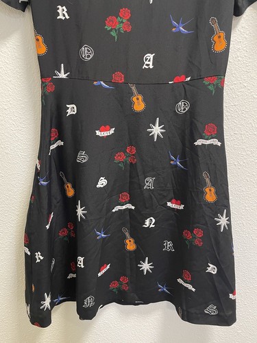 Sandro Wendy Tattoo Print Kleid Seide Rüschenbesatz seitlicher Reißverschluss Größe 2 $ 495 - Bild 10 von 11