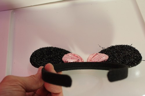 Disney Minnie Mouse Black and Pink Bow Metallic Ears Hair Clip - Picture 4 of 4