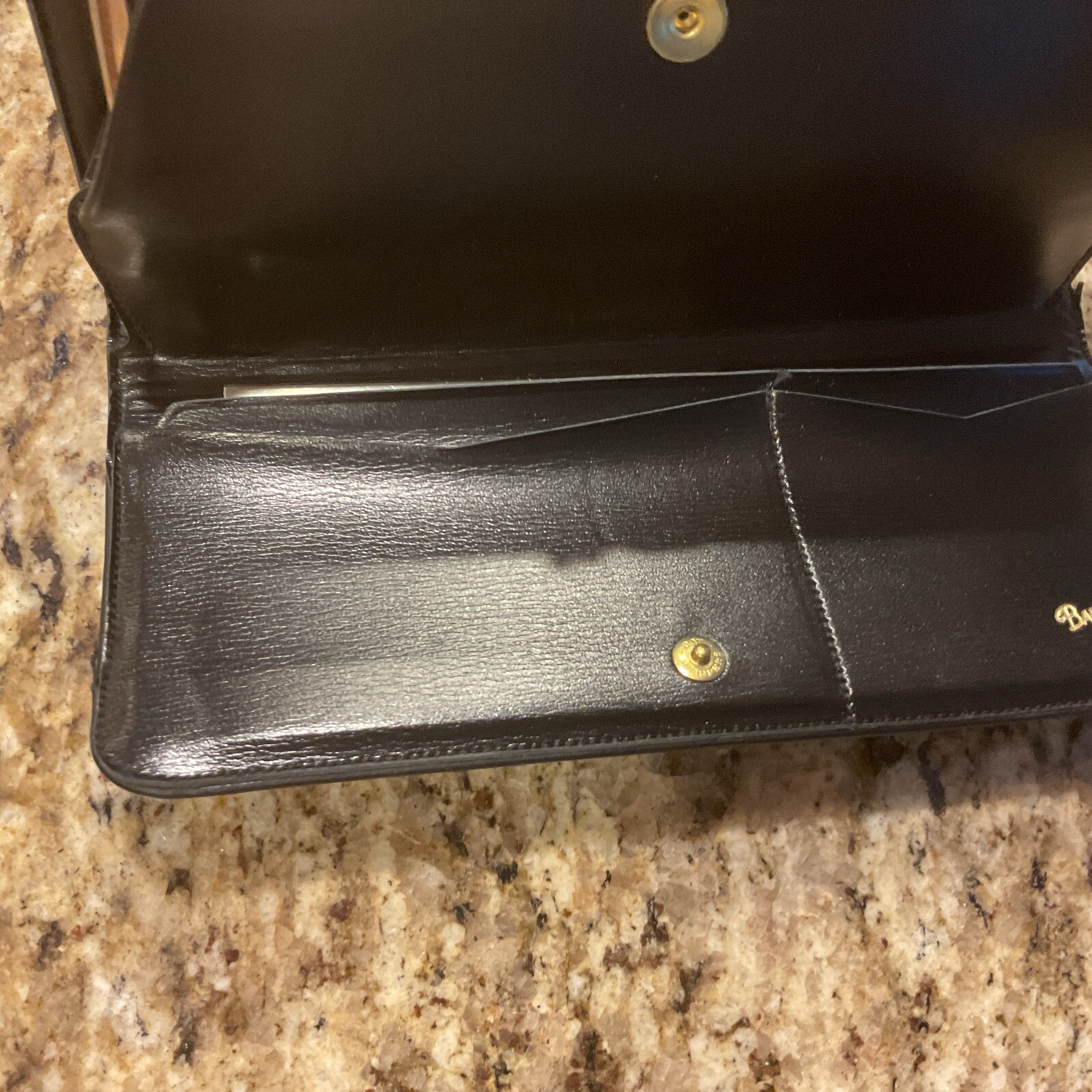 Picture 3 of 4