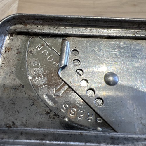 Crown Colony Brand 1960s Cumin Seed Spice Tin. Never Opened - Picture 7 of 9