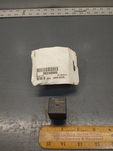 NOS Genuine John Deere RE240999 Relay, Single Pull Double Throw 40/30Amp. Tyco - Picture 3 of 3