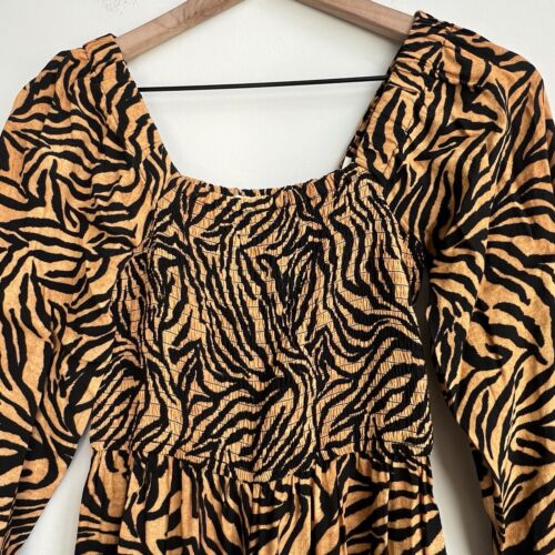 Anthropologie X Kachel tiger striped smocked wide leg jumpsuit 2 Romper Animal - Picture 9 of 14