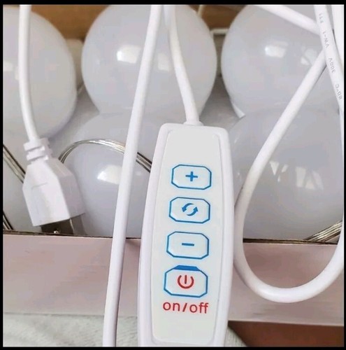 10 Bulb Vanity Lights with USB cord & 3 light settings - Picture 3 of 5