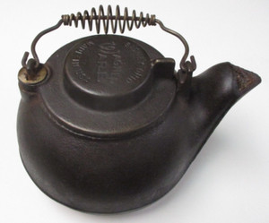 Wagner Ware Cast Iron Kettle | eBay Wagner Ware Cast Iron Kettle | eBay
