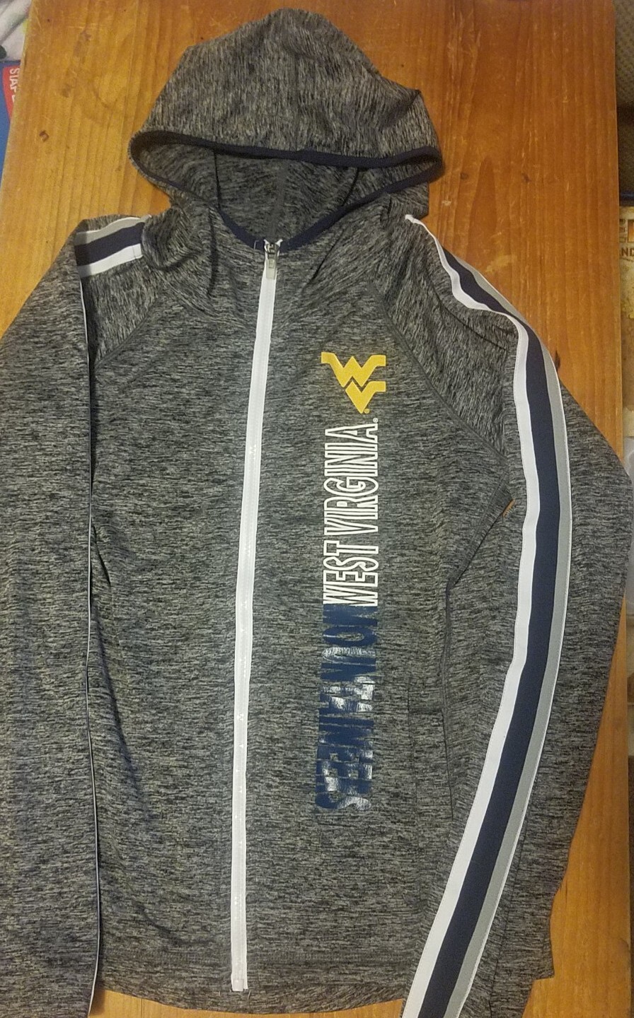 Picture 1 of 3