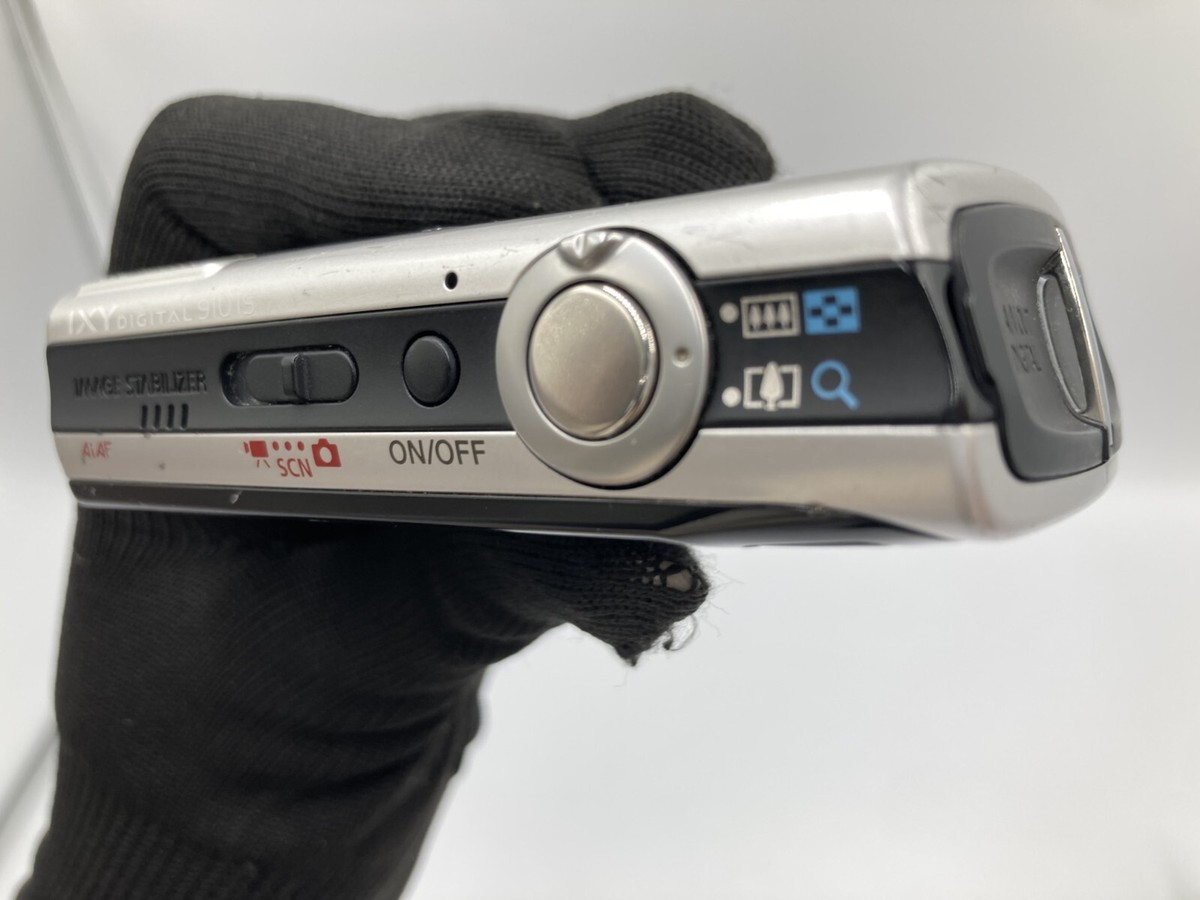 very good Canon IXY DIGITAL 910 IS Compact Digital Camera