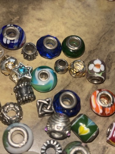 Lot Of Over 50 Marked 925 Sterling And Unmarked Troll Bead Like Beads Read Desc - Picture 6 of 11