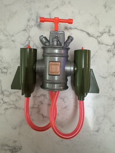 Small Soldiers Nick Nitro Backpack Launcher Kenner 1998. No Missiles - Picture 2 of 6