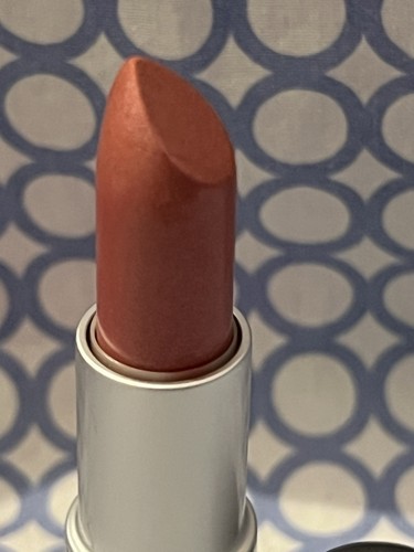 GOSH Pearl Shine Lipstick 607 Starlet Pretty light Rosy Pink Sheer Discontinued - Picture 3 of 5
