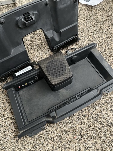 2013-2016 FORD F250 F350 Super Duty LARIAT DASHBOARD STORAGE W SPEAKER - Picture 2 of 7