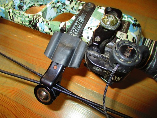 G5 PRIME Black-5 RH 60# to 70# Bow 25½" to 31" Archery Hunting 3D +QAD Drop Away - Picture 4 of 18