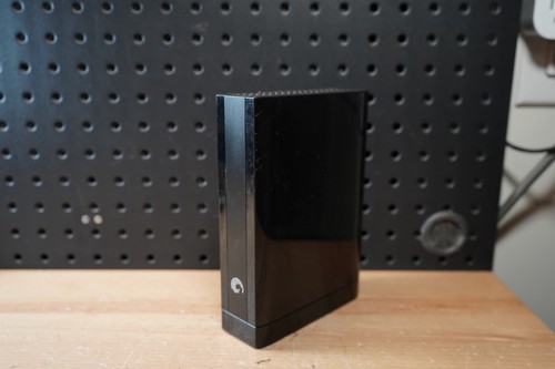 (i) Seagate FreeAgent GoFlex Desk 9ZQ2P4-500 External HDD USB 3.0 1TB - Picture 2 of 5