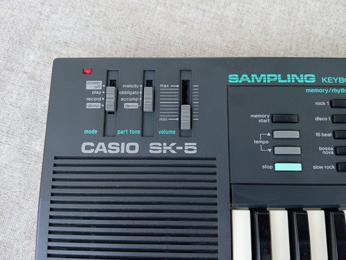 TECLADO CASIO SK-5 SAMPLING KEYBOARD - NO FUNCIONA - Imagen 4 de 14