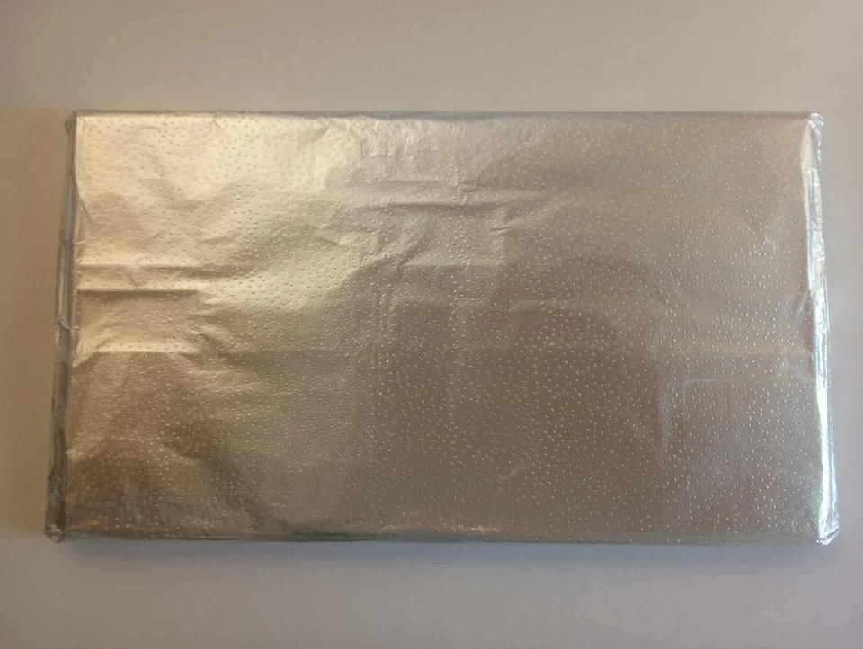 Willy Wonka Chocolate Bar w/Golden Ticket (Chocolate Included) (1 bar w/Order) - Image 2 of 4