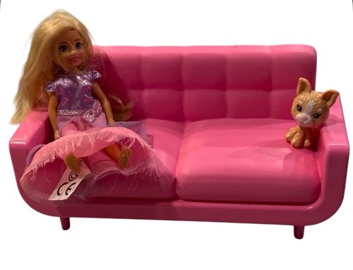 Muñeca Barbie, hermana Lil, cachorro, kayak, 2 sofás y horno parrilla al aire libre lote de 7 - Imagen 5 de 11