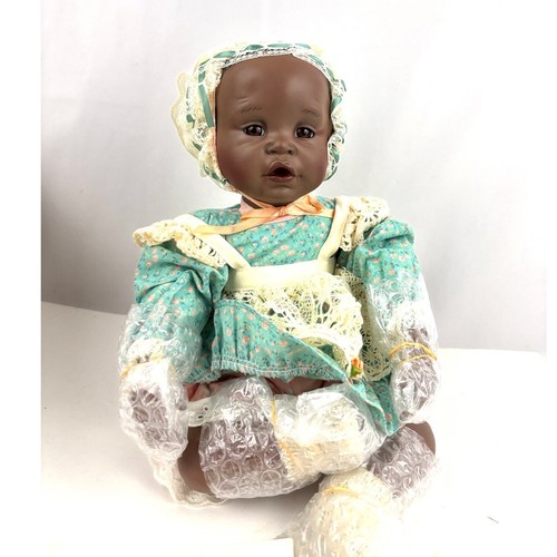 Vintage Ashton Drake Black Babypuppe Danielle Porzellanpuppe von Yolanda Bello 1990er