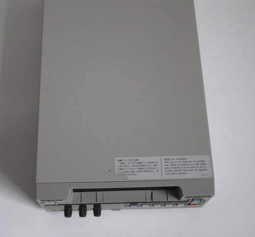 Sony DSR-40P DVCAM Digital Video Cassette Recorder - Bild 5 von 12