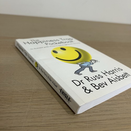 The Happiness Trap Pocketbook Dr Russ Harris & Bev Aisbett Paperback Self Help - Bild 5 von 11