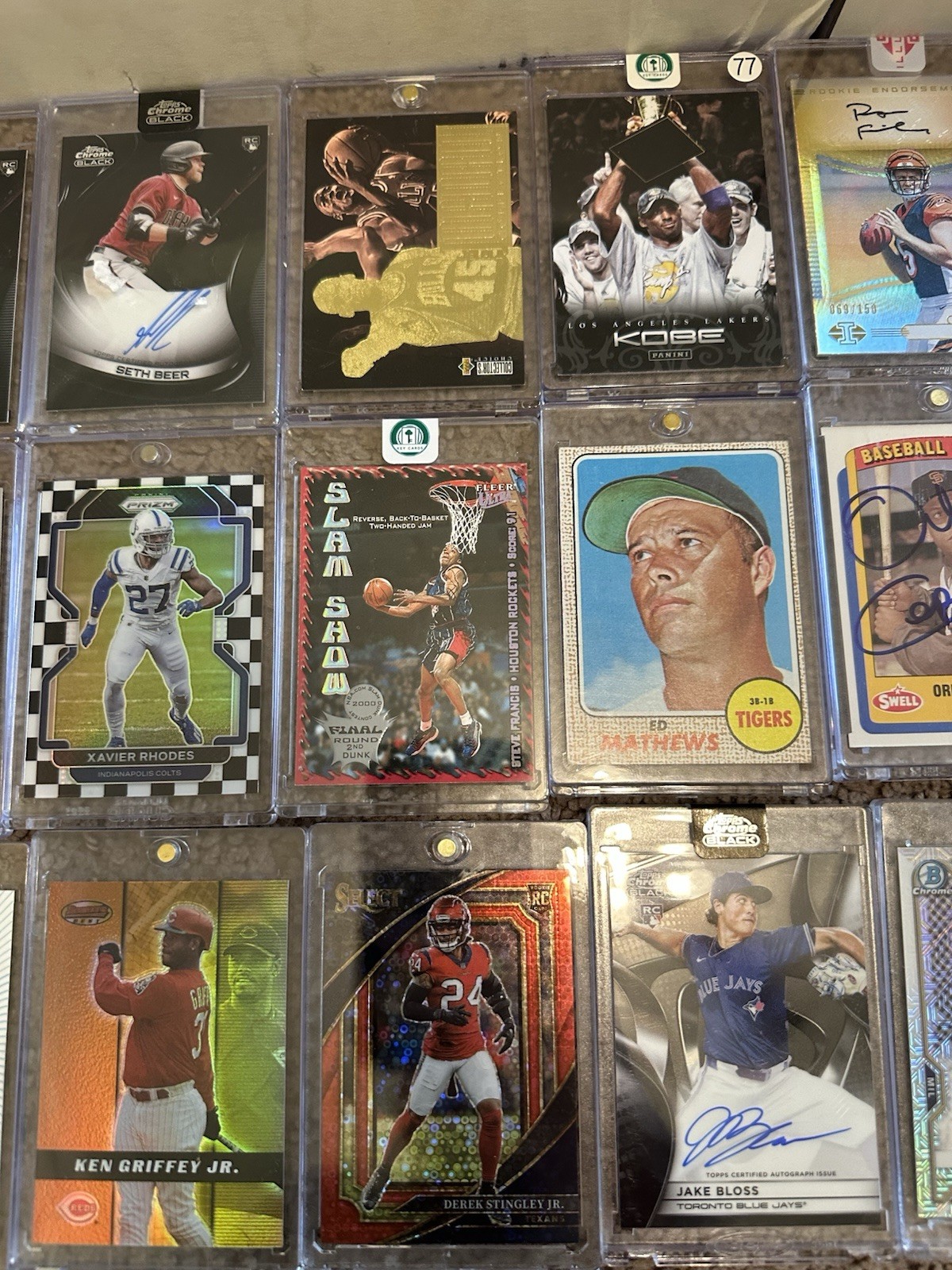 Picture 4 of 24