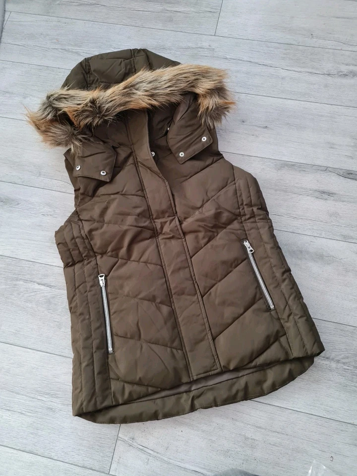 Steppweste mit Kapuze & Fellimitat ~ H&M L.O.G.G. braun Gr. 36 - Bild 2 von 4