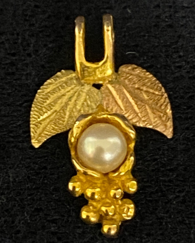 Lot of 2 Black Hills 10K Gold Pendants & Earrings Set ~ 1.75grams - Picture 5 of 6