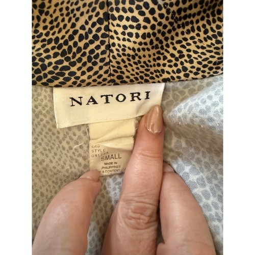 Vintage años 90 | NATORI | Conjunto de camisón y bata de satén con estampado animal Peignoir pequeño - Imagen 9 de 9