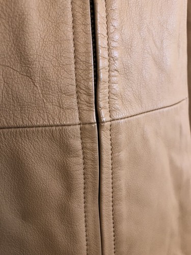 Women's Guess Genuine Leather zip up size M Color Tan/ Caramel Biker Jacket - Picture 5 of 10