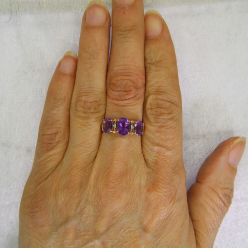 Amethyst Trilogy & Diamond 9ct Rose Gold ring size M 1/2 ~ 6 1/2 - Picture 8 of 8