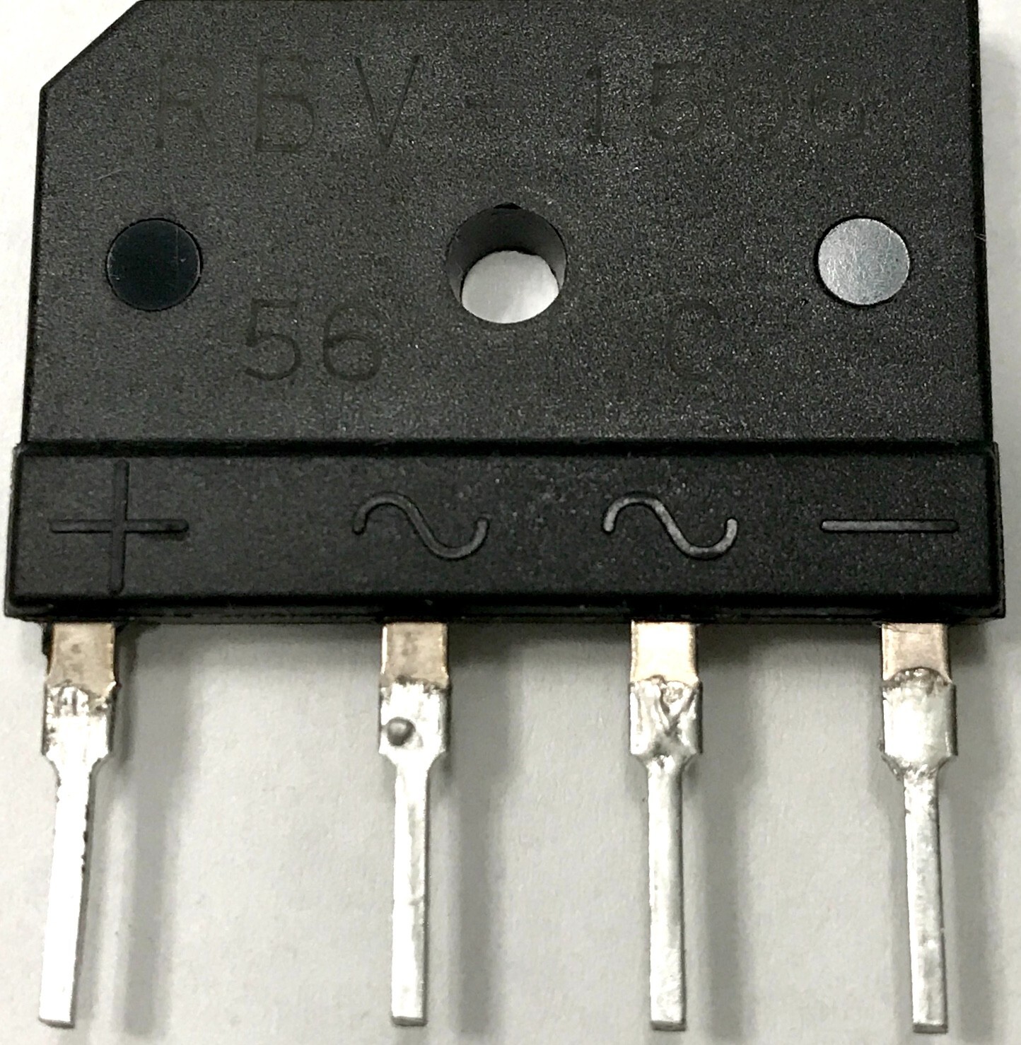 Foto 1 di 3