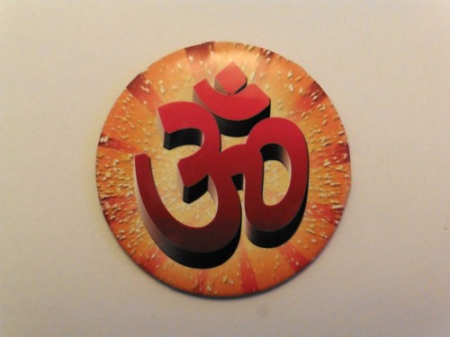 Om Ohm Aum Hindu Buddhist Round Magnet 7.3cm - Picture 1 of 3