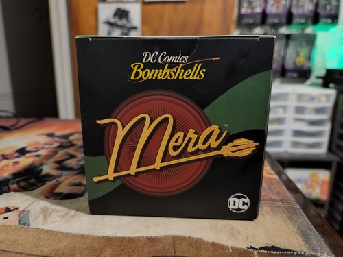 Cryptozoic entertainment Mera Holiday edition - Picture 5 of 9
