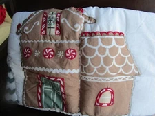 Pottery Barn Kids Christmas Gingerbread Quilt full queen 1 standard sham New
