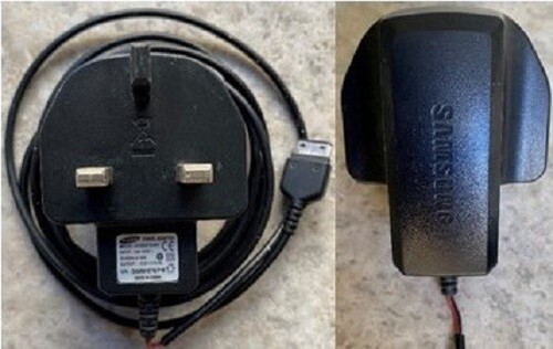 VINTAGE - SAMSUNG Mobile Phone LGH-700 w. Original Charger (UK) Plug - 第 9/11 張圖片