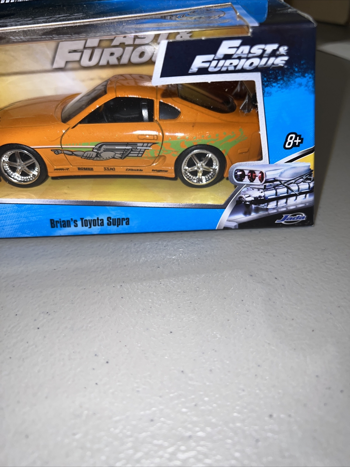 Picture 3 of 8