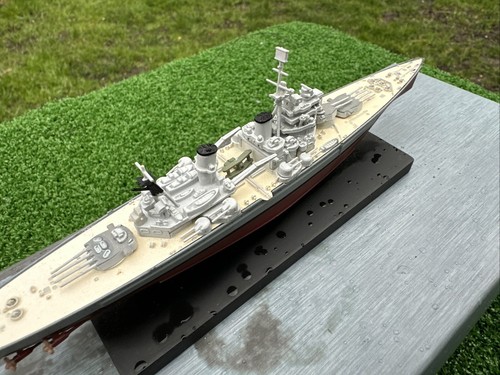 Atlas Editions Model HMS Duke Of York - King George V Class Battleship 1:1250 - Picture 8 of 9