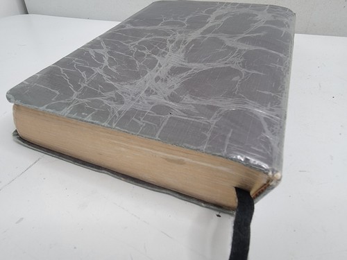 Holy Bible King James Version Giant Print Art Edition Soft Cover - Picture 10 of 11