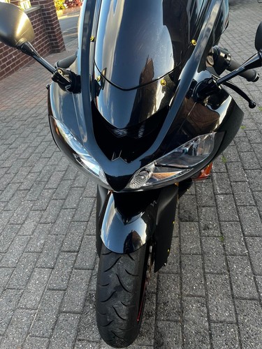 Kawasaki Zx10r 2005 C2H GEN1 - Picture 4 of 9