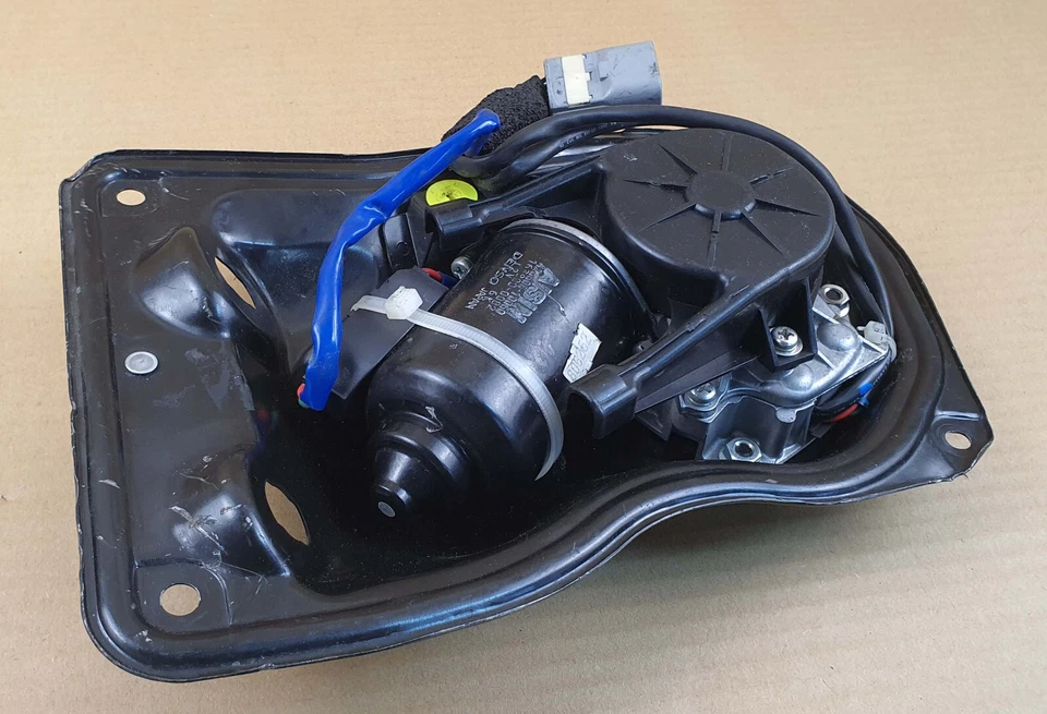 Motor puerta corredera trasera izquierda Toyota Sienna 2004-2010 426605-10060 OEM Foto 2 de 4