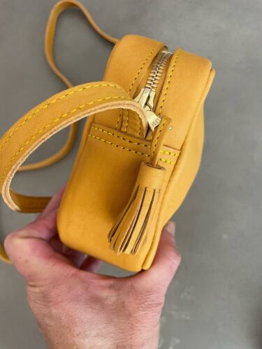 MARLOW GOODS X Madewell Sunflower Mini Britten Collab with mini tassel - Picture 3 of 12