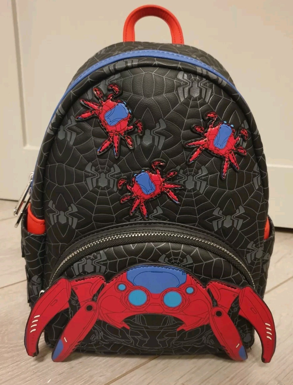 Backpack Avengers Campus Web Spider Loungefly Disneyland Paris