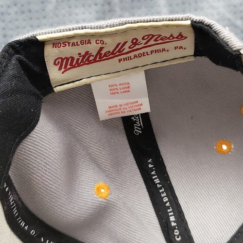 LA Lakers NBA Madera Dura Clásica Mitchell & Ness 100% Lana Snap Back Gorra Gris - Imagen 7 de 10