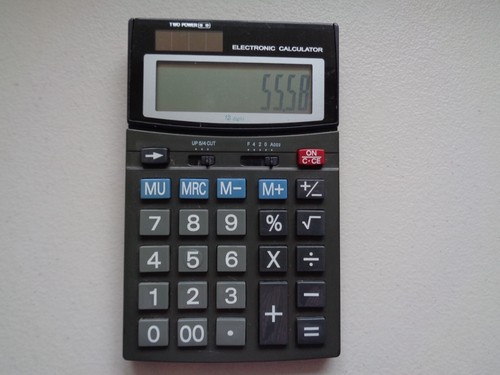 ELECTRONIC CALCULATER Battery and Solar powered Large 7in x4.3ins Used. - Picture 18 of 18
