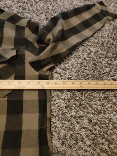 CAT Caterpillar Shirt Mens Large Green Plaid Flannel Heavy W/ Pockets Cotton - Picture 8 of 10