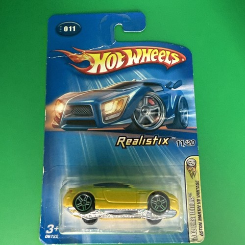 Hot Wheels 2005 First Editions ASTON MARTIN V8 VANTAGE - Realistix 11/20 G6722 - Bild 1 von 9