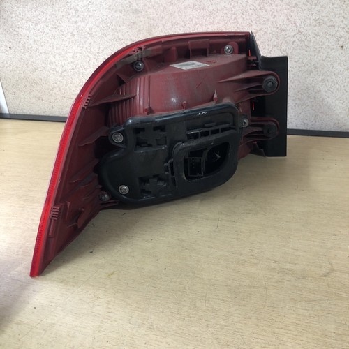 VW PASSAT ESTATE B7 (2010-2015) REAR LIGHT TAILLIGHT DRIVER RIGHT SIDE 3AF945096 - Picture 6 of 8