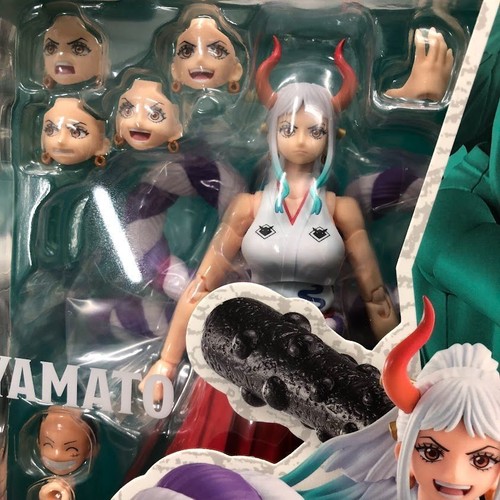 S.H.Figuarts ONE PIECE Yamato Action Figure BANDAI Japan Import NEW - Picture 2 of 16